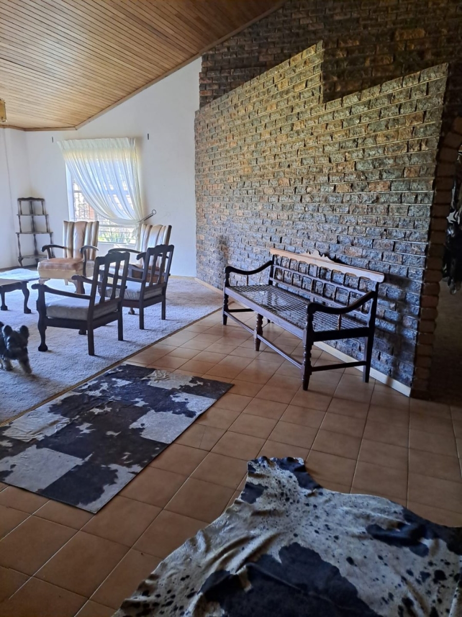 10 Bedroom Property for Sale in Reddersburg Free State
